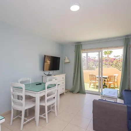 Appartement Oasis Royal F313 *