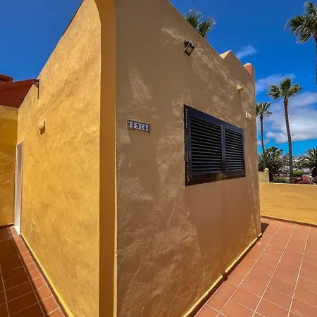 Guestready - Retreat With Pool And Garden Views * Коральео