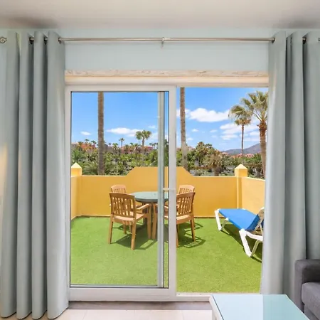 Daire Guestready - Retreat With Pool And Garden Views
