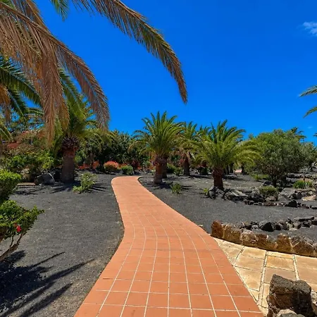Daire Guestready - Retreat With Pool And Garden Views *