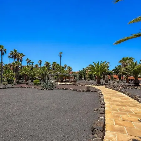 Guestready - Retreat With Pool And Garden Views